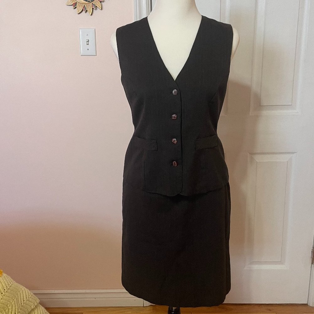 Vintage 90s dark academia goth grunge vest and mini skirt set!